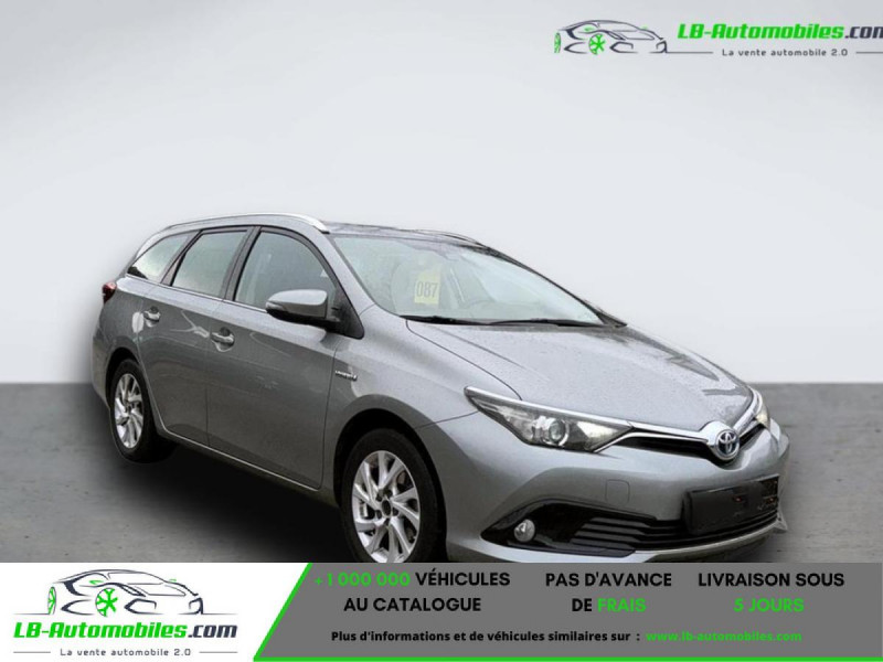 Toyota Auris Touring Sports 100 VVT-i  occasion � Beaupuy - photo n�2