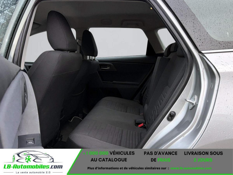 Toyota Auris Touring Sports 100 VVT-i  occasion � Beaupuy - photo n�6