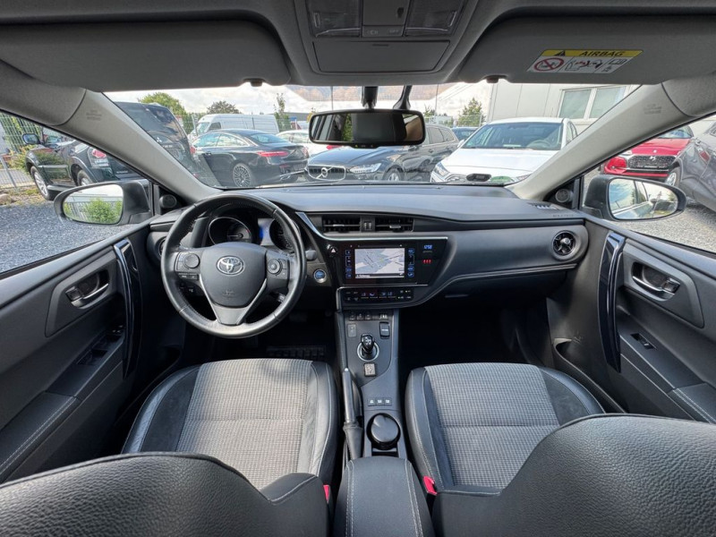 Toyota Auris Touring Sports 100 VVT-i  occasion  Beaupuy - photo n3