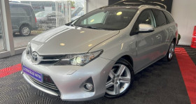 Toyota Auris Touring Sports occasion 2014 mise en vente à CREUZIER LE VIEUX par le garage ETINCELLE AUTO - photo n°1