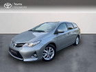 Toyota Auris Touring Sports occasion année 2014 boite Manuelle Annonce Toyota Auris Touring Sports occasion Essence 132 VVT-i Dynamic à NOYAL PONTIVY
