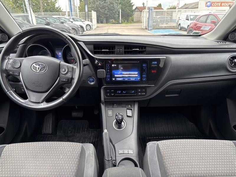 Toyota Auris Touring Sports HSD 136h Design  occasion  Beaune - photo n14