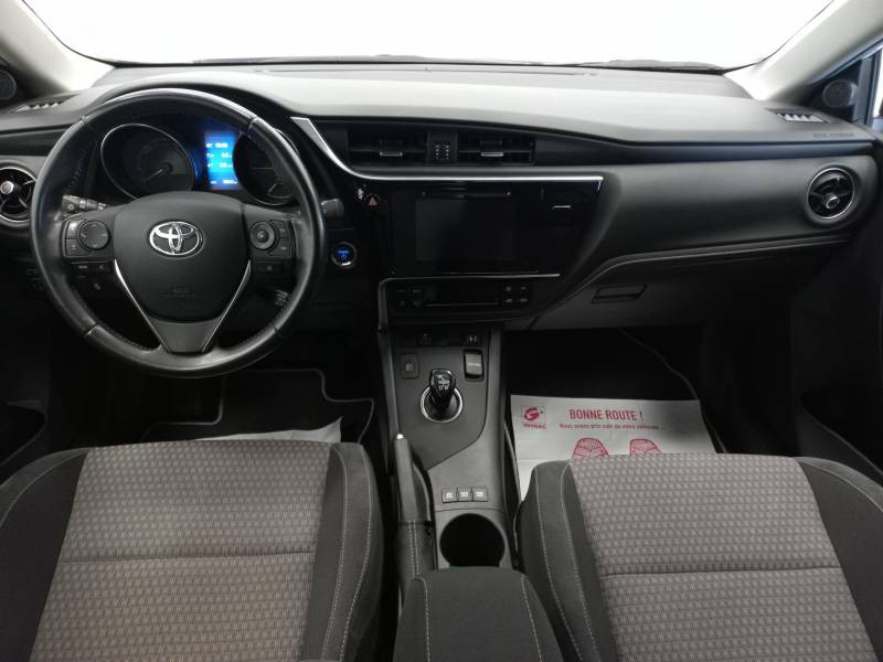 Toyota Auris Touring Sports Hybride 136h Collection  occasion à Saint Laurent des Vignes - photo n°4