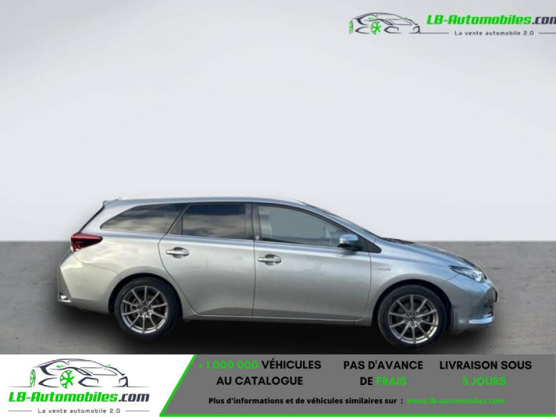 Toyota Auris Touring Sports Hybride 136h  occasion � Beaupuy - photo n�5