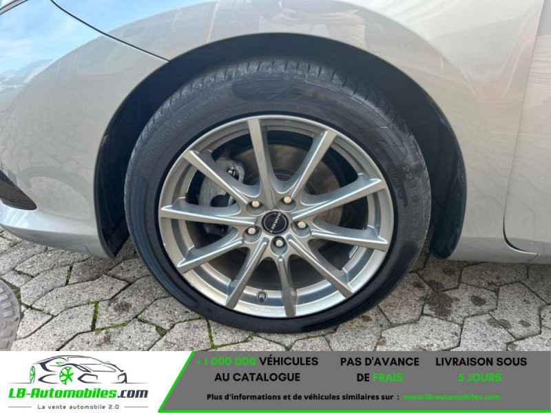 Toyota Auris Touring Sports Hybride 136h  occasion � Beaupuy - photo n�9