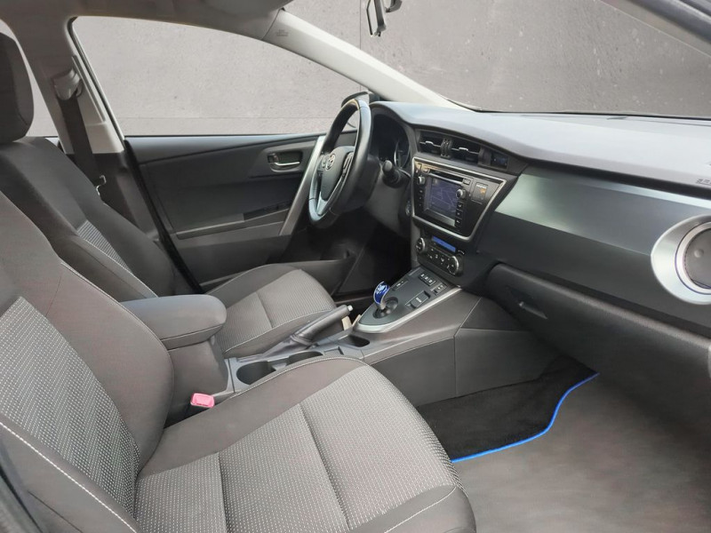 Toyota Auris Touring Sports Hybride 136h  occasion  Beaupuy - photo n6