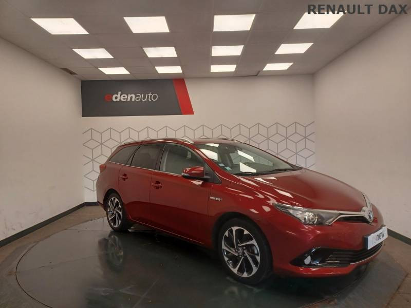 Toyota Auris Touring Sports Touring Sports Hybride 136h Executive  occasion  DAX