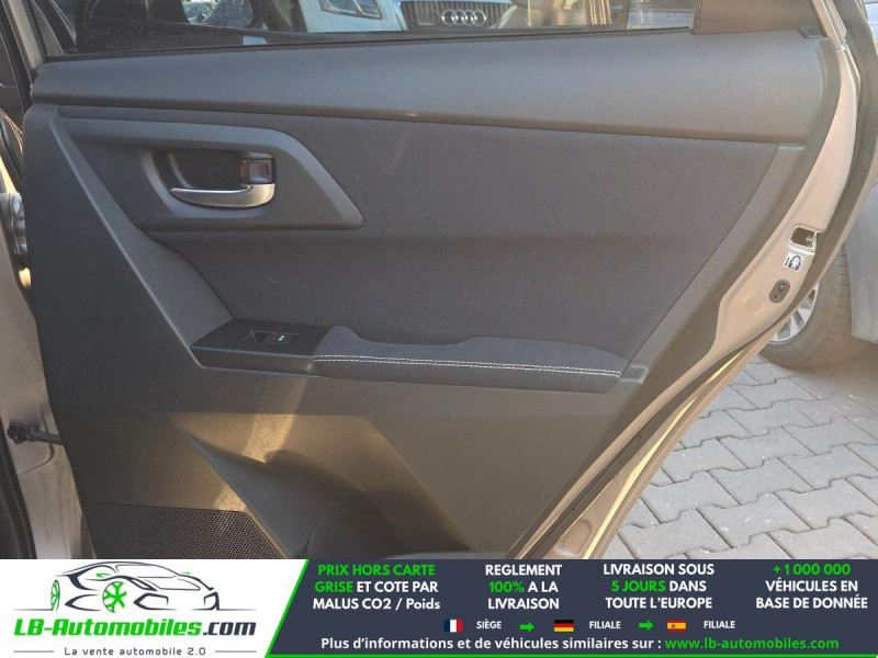 Toyota Auris 100 VVT-i  occasion � Beaupuy - photo n�9