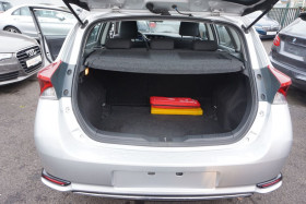 Toyota Auris 116 1.2T BVA  occasion  Beaupuy - photo n8