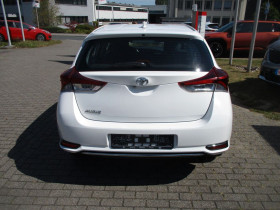 Toyota Auris 116 1.2T BVM  occasion  Beaupuy - photo n4