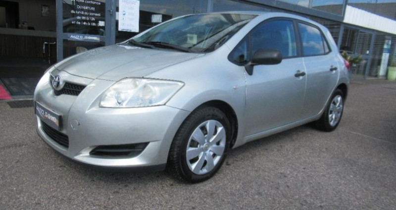 Toyota Auris 90 D-4D Linéa Terra