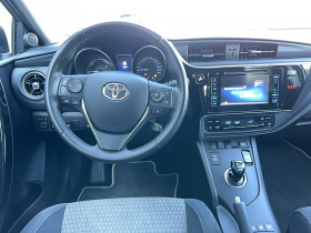 Toyota Auris Auris Hybride 136h Collection 5p  occasion � Lescure-d'Albigeois - photo n�10