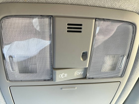 Toyota Auris Auris Hybride 136h Collection 5p  occasion � Lescure-d'Albigeois - photo n�15