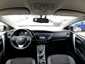 Toyota Auris Hybride 136 ch  occasion  Beaupuy - photo n2