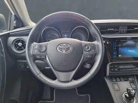 Toyota Auris Hybride 136 ch  occasion  Beaupuy - photo n7