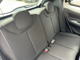 Toyota Aygo 1.0 VVT-i 72 BVA  occasion  Beaupuy - photo n8