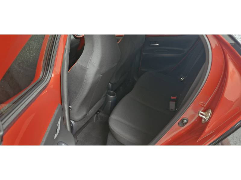 Toyota Aygo 1.0 VVT-i 72 Design 2022 - photo n°15 Toyota Aygo 1.0 VVT-i 72 Design  occasion à Montauban - photo n°15
