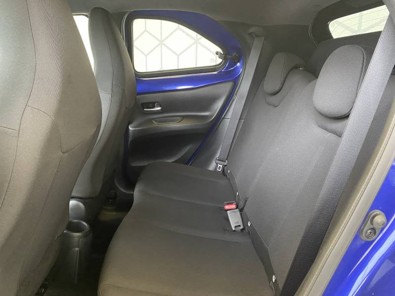 Toyota Aygo 1.0 VVT-i 72 Design 2022 - photo n°6 Toyota Aygo 1.0 VVT-i 72 Design  occasion à Montauban - photo n°6