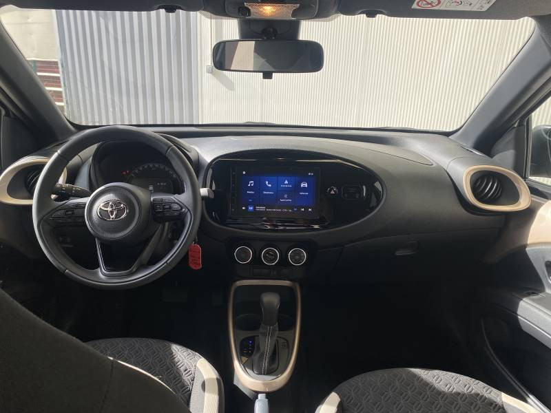 Toyota Aygo 1.0 VVT-i 72 S-CVT Design 2022 - photo n°7 Toyota Aygo 1.0 VVT-i 72 S-CVT Design  occasion à Montauban - photo n°7