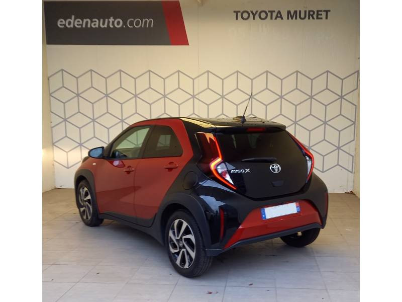 Toyota Aygo 1.0 VVT-i 72 S-CVT Design 2023 - photo n°2 Toyota Aygo 1.0 VVT-i 72 S-CVT Design  occasion à Muret - photo n°2