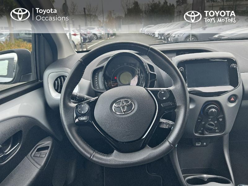 Toyota Aygo 1.0 VVT-i 72ch x-play x-app 5p MC18  occasion à TOURS - photo n°9