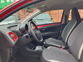Toyota Aygo 1.0 VVT-i BVA  occasion  Beaupuy - photo n4