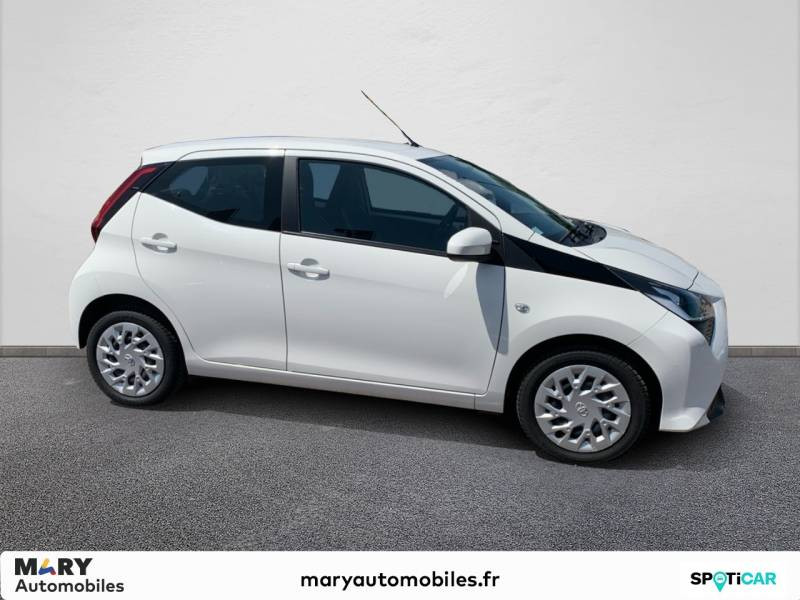 Toyota Aygo 1.0 VVT-i x-play  occasion  Coutances - photo n4