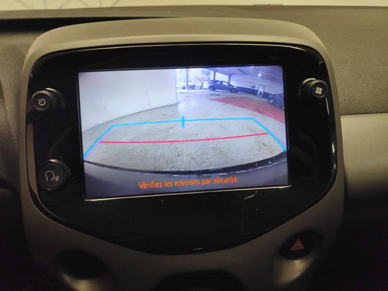 Toyota Aygo 1.0 VVT-i x-play 2020 - photo n°18 Toyota Aygo 1.0 VVT-i x-play  occasion à Cahors - photo n°18