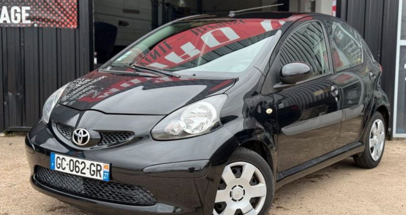 Toyota Aygo 1.0 VVTi 12V M-MT 68 cv 95 462km Boîte a