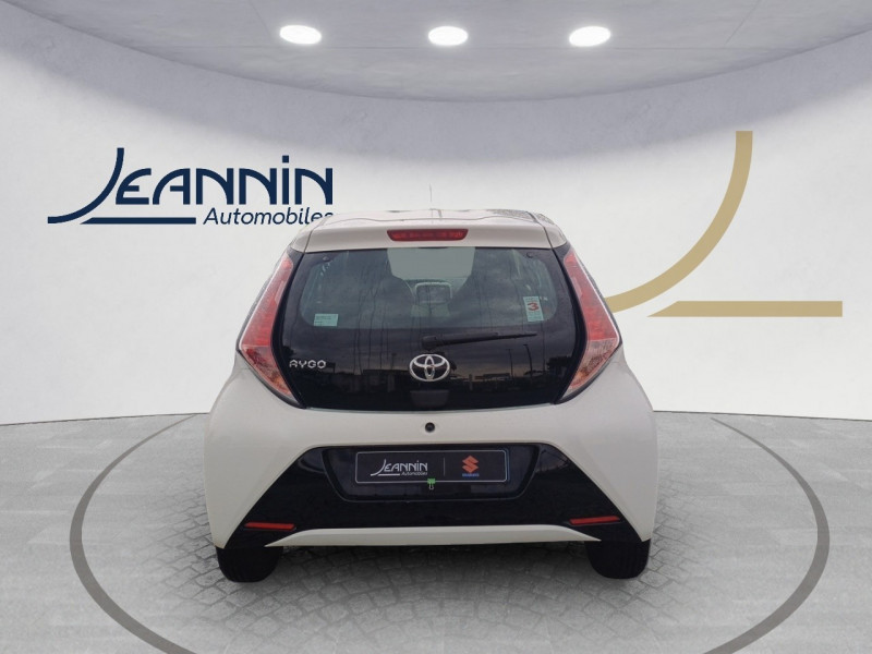 Toyota Aygo Aygo 1.0 VVT-i  occasion à Vert Saint Denis - photo n°4
