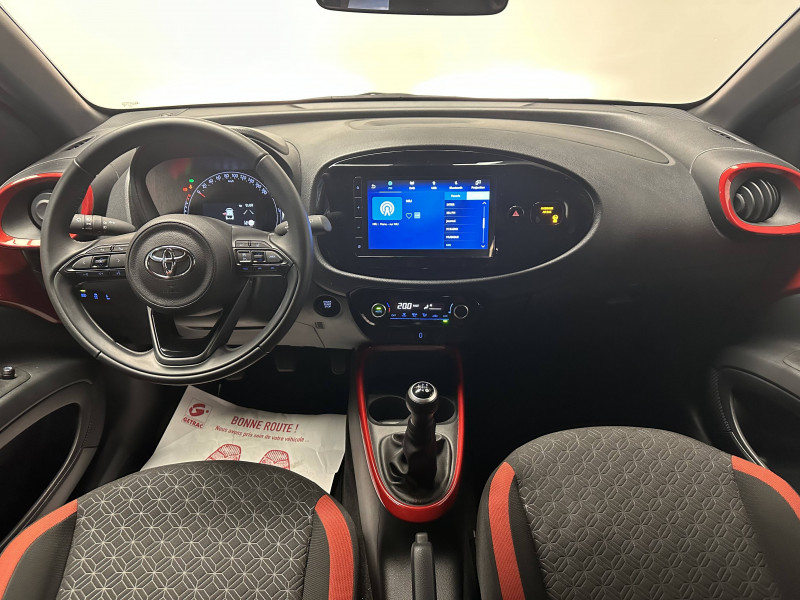 Toyota Aygo Aygo X 1.0 VVT-i 72 Air Design 5p 2024 - photo n°12 Toyota Aygo Aygo X 1.0 VVT-i 72 Air Design 5p  occasion à PERIGUEUX - photo n°12