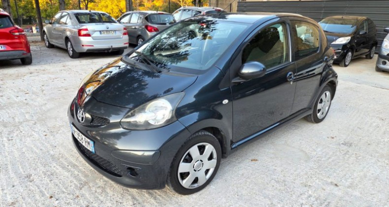 Toyota Aygo Base 2006 - photo n°2 Toyota Aygo Base  occasion à Les Pennes-Mirabeau - photo n°2