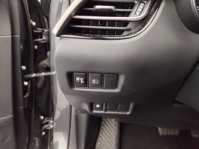 Toyota C-HR 1.8 e-cvt 125hbusiness edition  occasion � Ganges - photo n�8