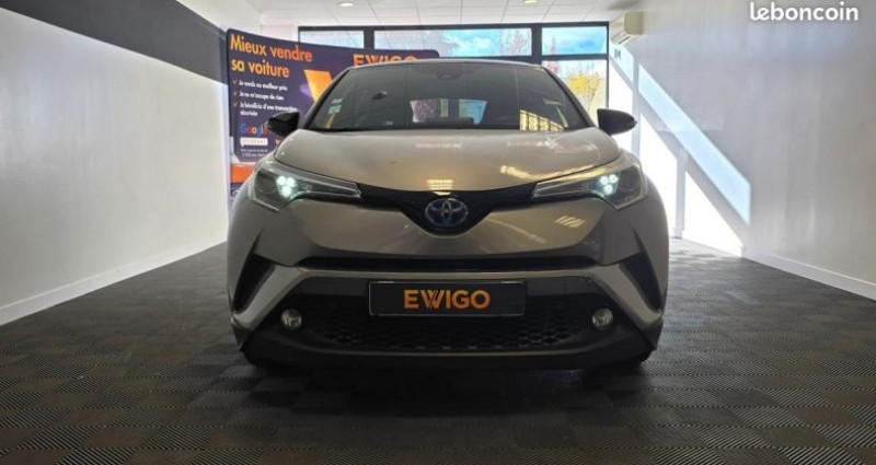 Toyota C-HR 1.8 HSD 122H 100 FULL-HYBRID DESIGN 4X2 E-CVT BVA 2019 - photo n°2 Toyota C-HR 1.8 HSD 122H 100 FULL-HYBRID DESIGN 4X2 E-CVT BVA  occasion à Saint-Apollinaire - photo n°2