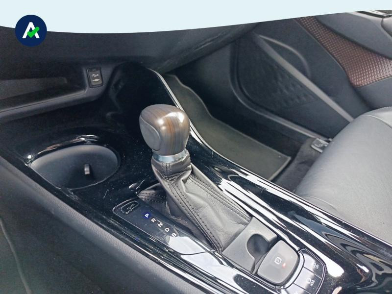 Toyota C-HR 122h Graphic 2WD E-CVT  occasion  BOURGES - photo n10