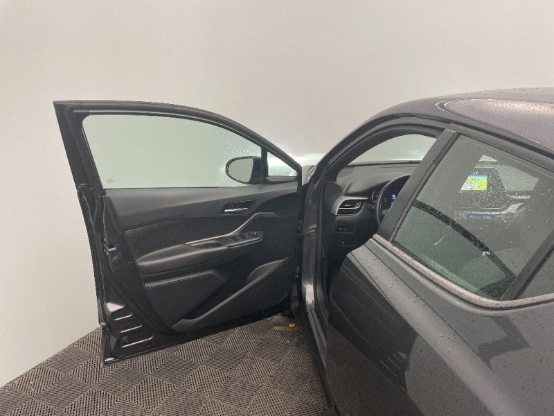 Toyota C-HR C-HR Hybride 1.8L Dynamic Business+Stage Hybrid Academy  occasion � Beauvais - photo n�19