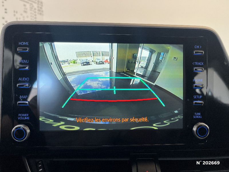 Toyota C-HR C-HR Hybride 1.8L Dynamic Business+Stage Hybrid Academy  occasion  Saint-Maximin - photo n14