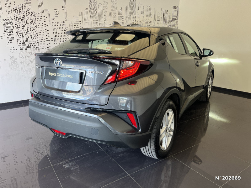 Toyota C-HR C-HR Hybride 1.8L Dynamic Business+Stage Hybrid Academy  occasion  Saint-Maximin - photo n4