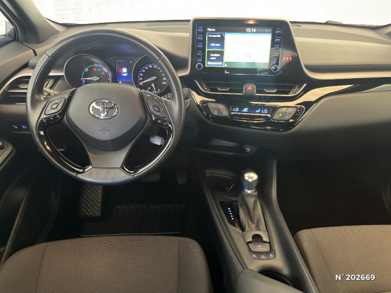Toyota C-HR C-HR Hybride 1.8L Dynamic Business+Stage Hybrid Academy  occasion  Saint-Maximin - photo n9