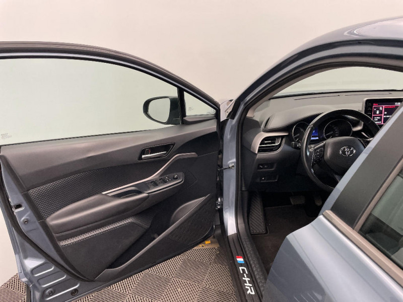 Toyota C-HR C-HR Hybride 1.8L Dynamic Business+Stage Hybrid Academy  occasion  Beauvais - photo n19