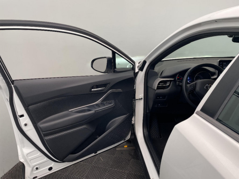 Toyota C-HR C-HR Hybride 1.8L Dynamic Business+Stage Hybrid Academy  occasion  Jaux - photo n19