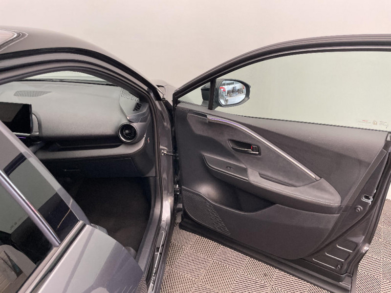 Toyota C-HR C-HR Hybride 140 Collection 2024 - photo n°20 Toyota C-HR C-HR Hybride 140 Collection  occasion à Beauvais - photo n°20