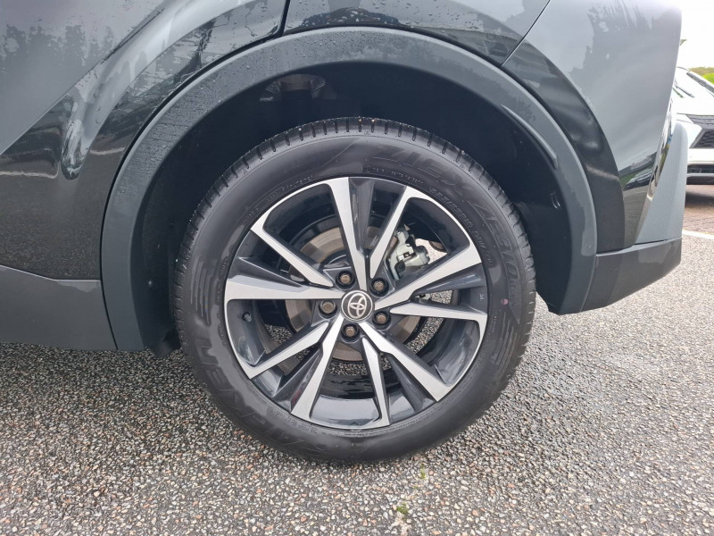 Toyota C-HR C-HR Hybride 140 Design 5p 2024 - photo n°13 Toyota C-HR C-HR Hybride 140 Design 5p  occasion à Brive-la-Gaillarde - photo n°13