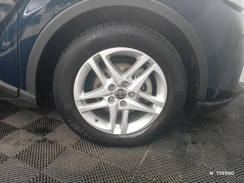 Toyota C-HR C-HR Hybride 2.0L Distinctive 2023 - photo n°8 Toyota C-HR C-HR Hybride 2.0L Distinctive  occasion à Tillé - photo n°8