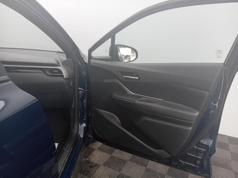 Toyota C-HR C-HR Hybride 2.0L Distinctive 2023 - photo n°20 Toyota C-HR C-HR Hybride 2.0L Distinctive  occasion à Tillé - photo n°20