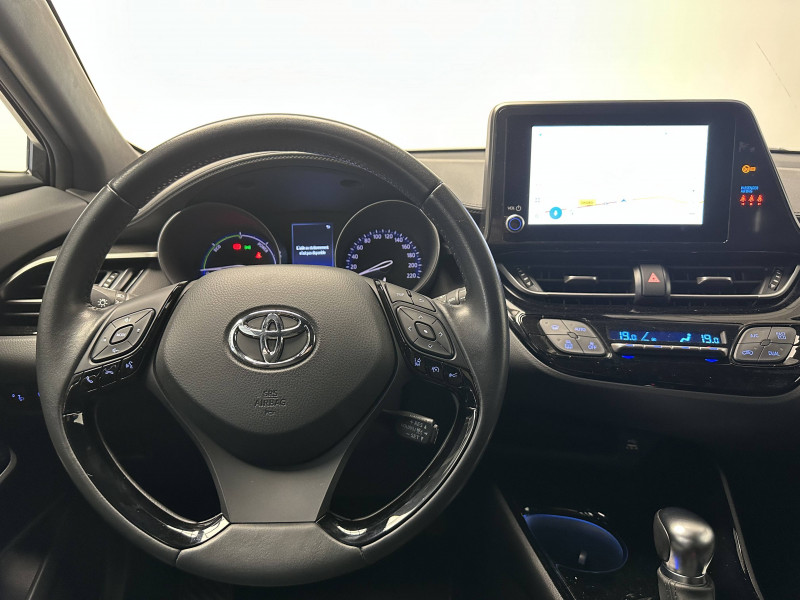 Toyota C-HR C-HR Hybride 2.0L Edition 5p 2022 - photo n°13 Toyota C-HR C-HR Hybride 2.0L Edition 5p  occasion à PERIGUEUX - photo n°13