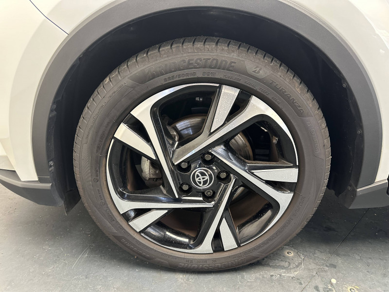 Toyota C-HR C-HR Hybride 2.0L Edition 5p 2022 - photo n°7 Toyota C-HR C-HR Hybride 2.0L Edition 5p  occasion à PERIGUEUX - photo n°7
