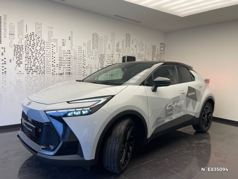 Toyota C-HR C-HR Hybride 200 GR Sport  occasion  Saint-Maximin - photo n5