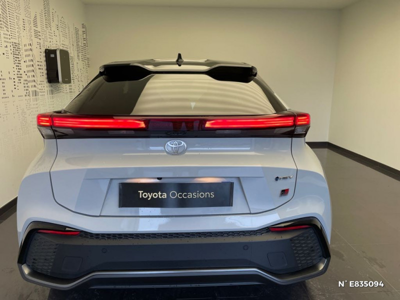 Toyota C-HR C-HR Hybride 200 GR Sport  occasion  Saint-Maximin - photo n6