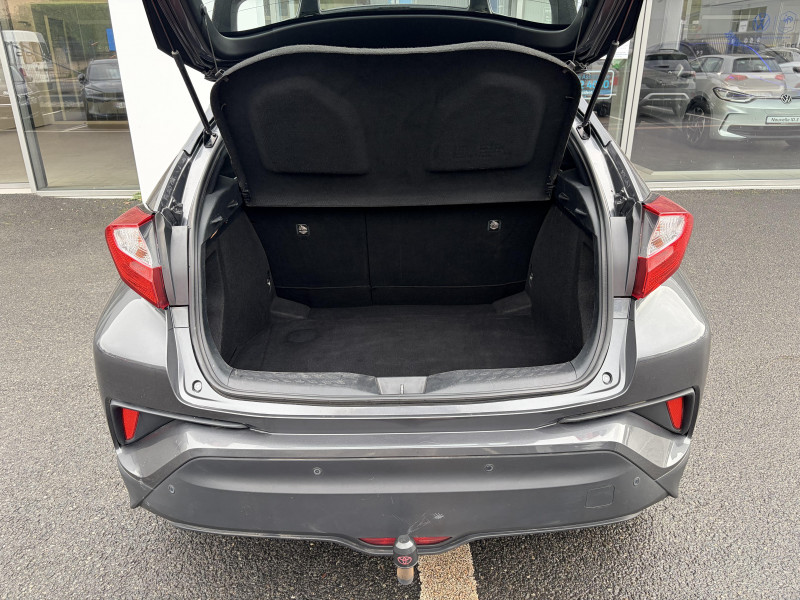 Toyota C-HR C-HR Pro Hybride 122h Dynamic 5p 2018 - photo n°7 Toyota C-HR C-HR Pro Hybride 122h Dynamic 5p  occasion à Figeac - photo n°7